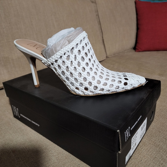 Mules - Picture 2 of 3